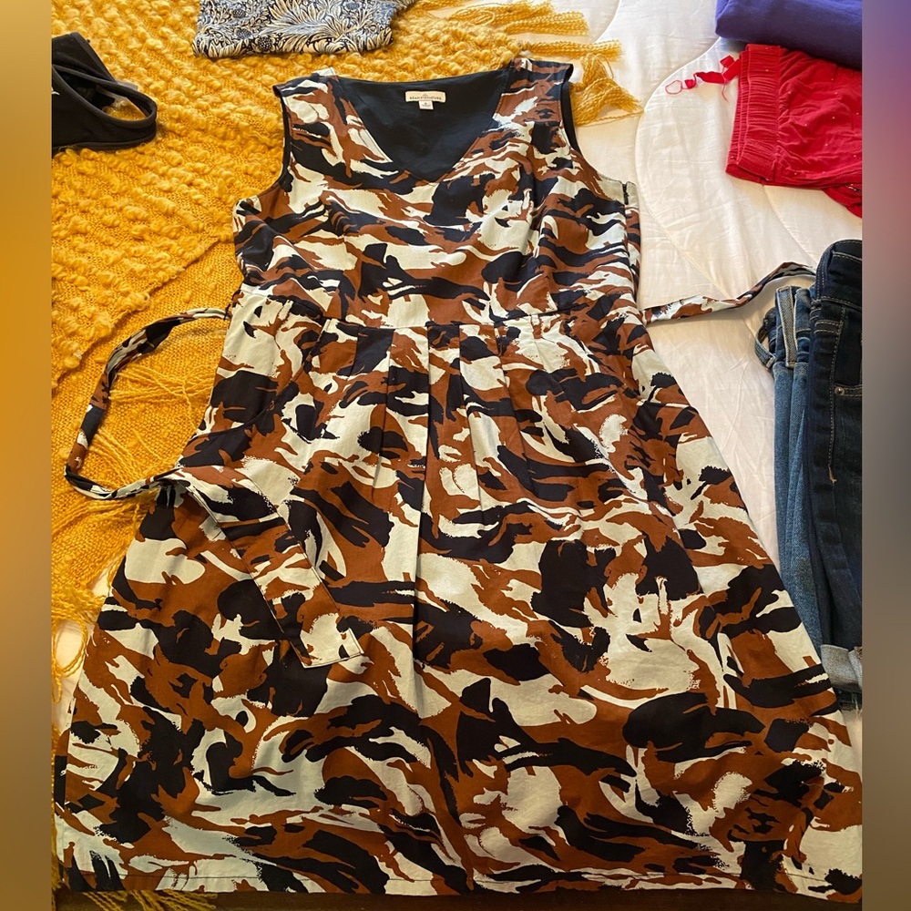 L.L Bean Signature collection dress with fun print